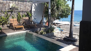 amed beach villa