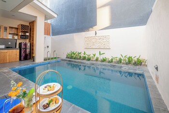 Mandala Hill Private Pool Villa Estate Nusa Dua,,4 star