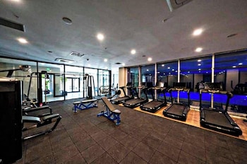 lux residence on high floor 03