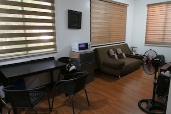 Casa Rafael Coron,,2 star