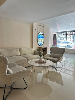 coral boutique hotel