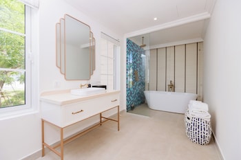 villa novaworld phan thiet luxury travel