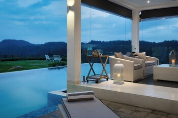 camelia ranch