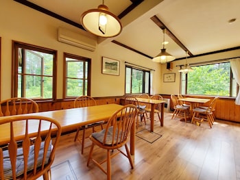 Pension J-House,,3 star