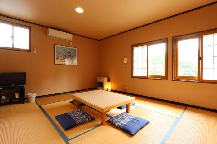 pension j house