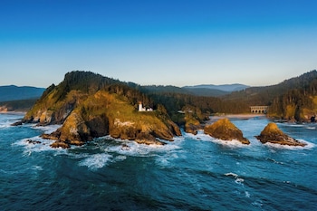 Heceta Lighthouse B&B,,2 star