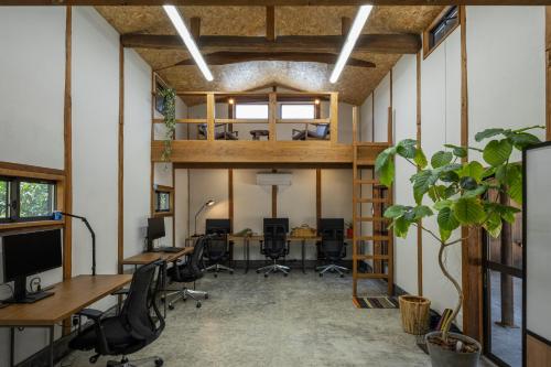 omishima space omoya