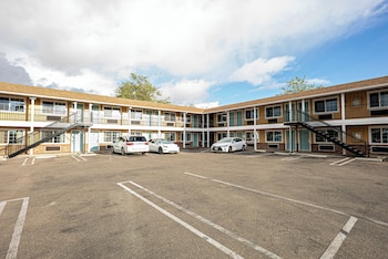 Villa Motel,,2 star
