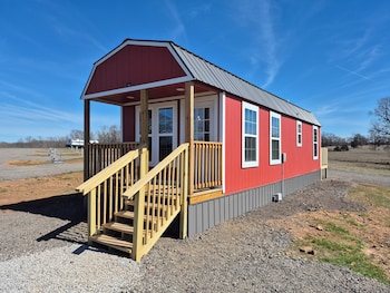 redbud tiny home resort