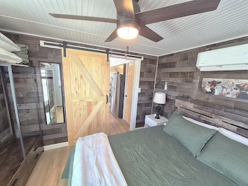 redbud tiny home resort