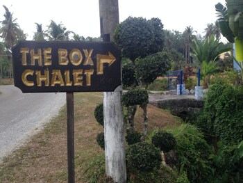 the box chalet