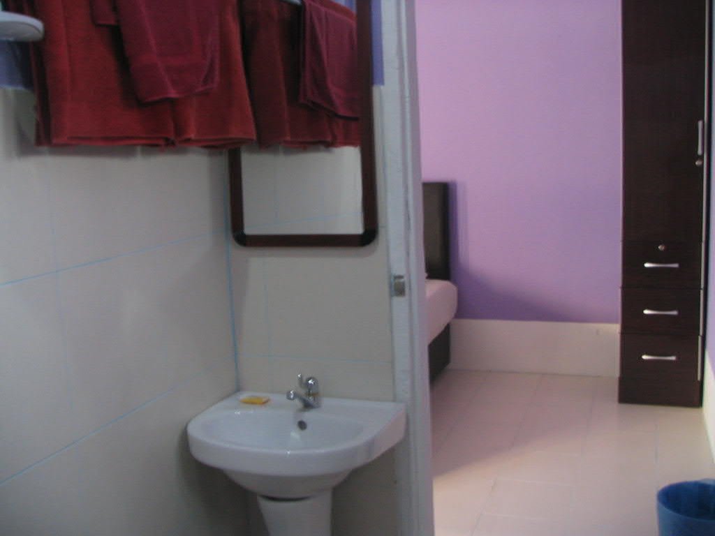 The Box Chalet,Kuah>>Kedah,3 star