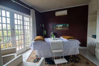 Happiness House Hospedagem,,1 star