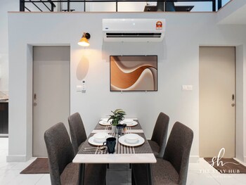 arte cheras luxury suites