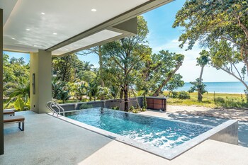 merbrisa rayong ao khai beachfront