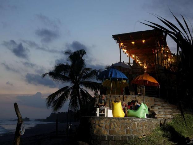 pondok pitaya hotel surfing and yoga