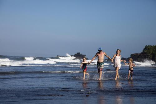 pondok pitaya hotel surfing and yoga