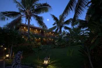 pondok pitaya hotel surfing and yoga