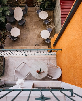 alaz urla rooms