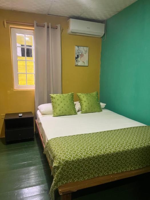 hostal cay