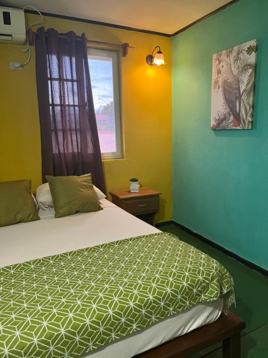 hostal cay
