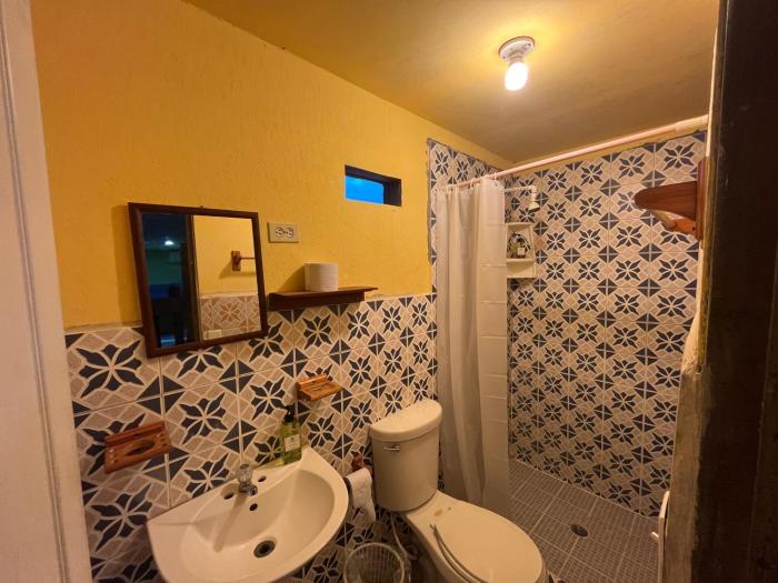 hostal cay