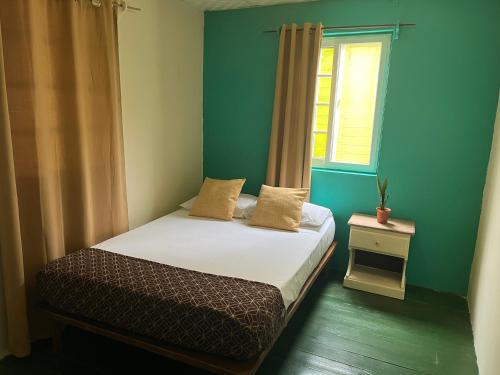 hostal cay