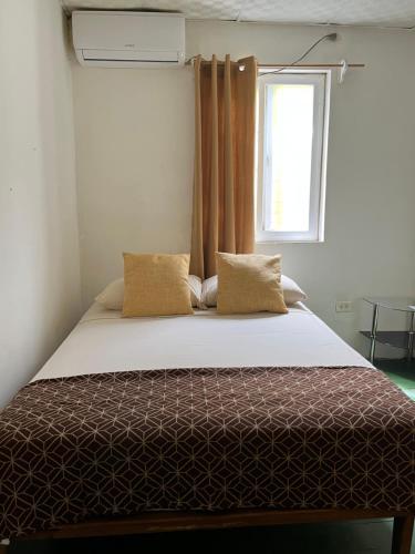 hostal cay