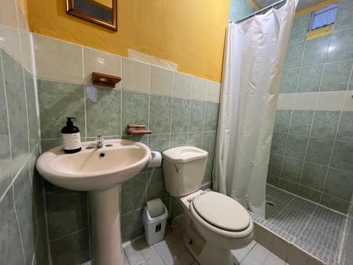 hostal cay