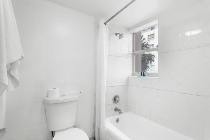 bay harbor sunset apt 3a