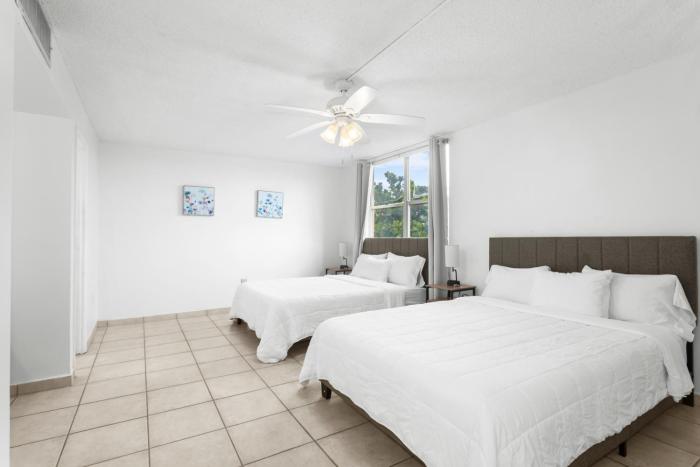 bay harbor sunset apt 3a