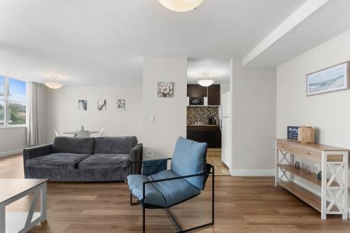bay harbor sunset apt 3a