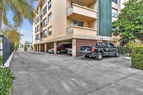 bay harbor sunset apt 3a