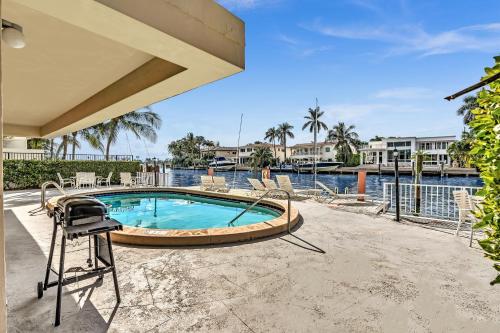 bay harbor sunset apt 3a