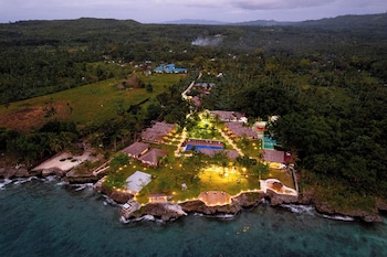 casa verde cliff resort and spa