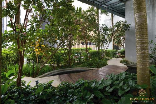 the mews klcc by five senses