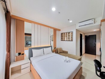 comfy and enjoyable studio at patraland amarta apartment