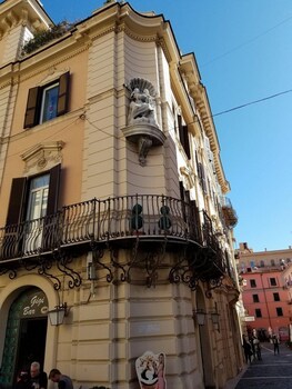 palazzo alibrandi