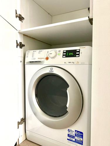 monastiraki 106 superhost hub