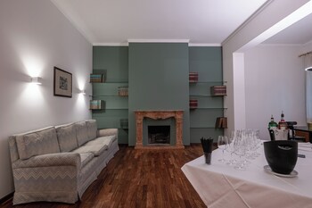 Room & Breakfast D'annunzio,,3 star