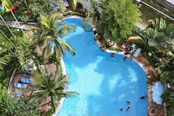 rainbow paradise beach resort by lwe