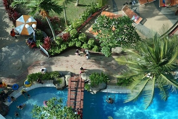 rainbow paradise beach resort by lwe