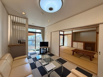 Kaederesort Kinugawaonsen,,3 star