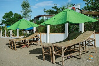isla enriqueta private beach resort