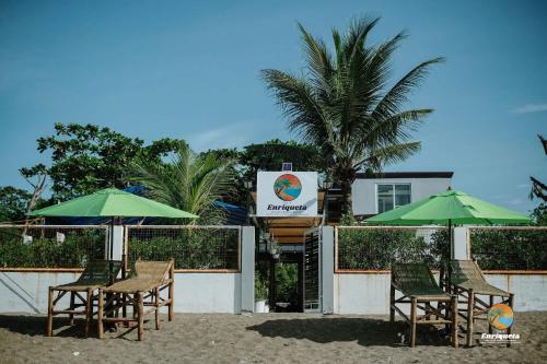 isla enriqueta private beach resort