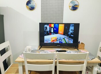 Moa Aseana Central Prime Accommodations,,4 star