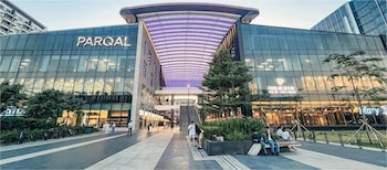 moa aseana central prime accommodations