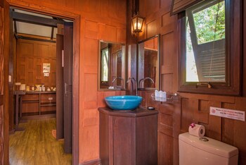thailife wellness and meditation resort