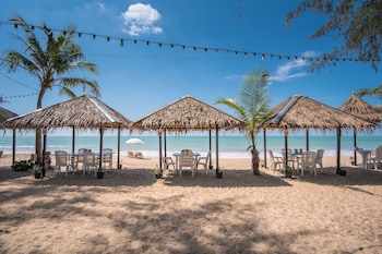 thailife wellness and meditation resort