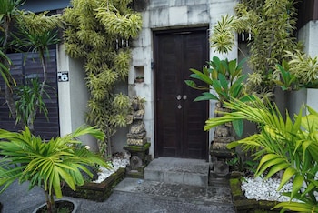 villa loli sanur